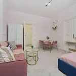 Elegant Swiety Marcin By Renters * Poznan