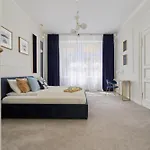 Elegant Swiety Marcin By Renters Poznan