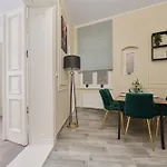 Elegant Swiety Marcin By Renters Poznan