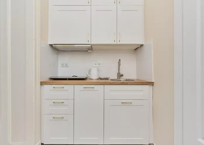 Elegant Swiety Marcin By Renters