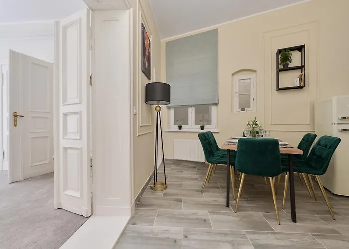 Elegant Swiety Marcin By Renters Познань