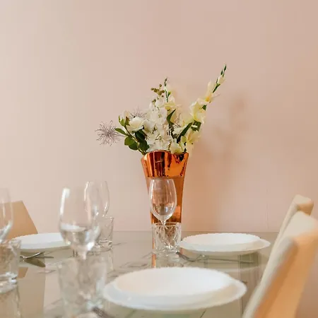 Elegant Swiety Marcin By Renters Appartement