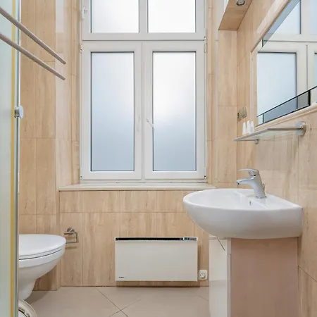 Apartment Elegant Swiety Marcin By Renters *