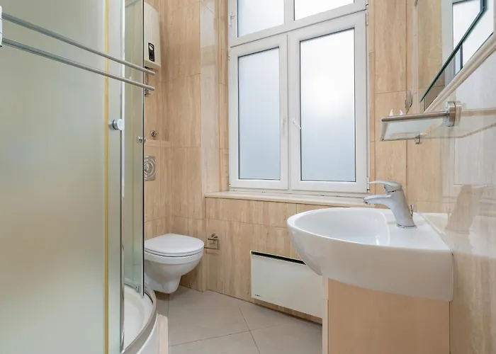 Elegant Swiety Marcin By Renters